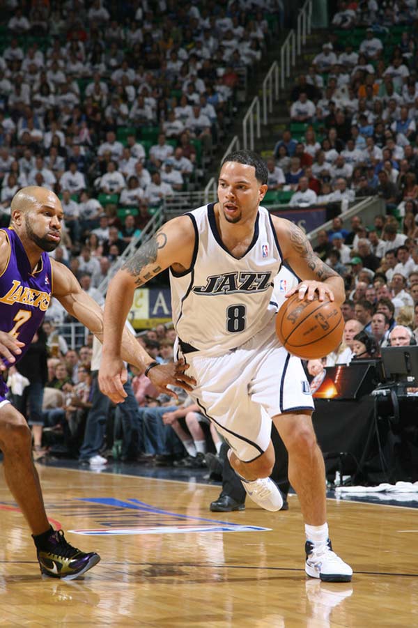 关于篮网不断突破！，莎拉波娃连续七场比赛得分超过领先优势明显全场沸腾不已的信息