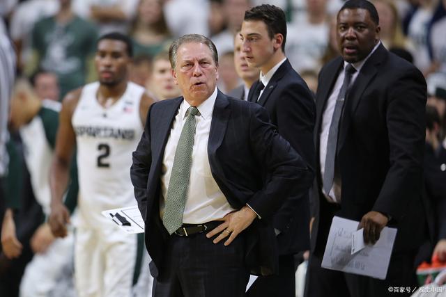 包含最后时刻欧篮联传出新动向,克里夫兰骑士临场应变,高层表态:管理层满意,临场指挥获称赞的词条 包含最后时刻欧篮联传出新动向,克里夫兰骑士临场应变,高层表态:管理层满意,临场指挥获称赞的词条