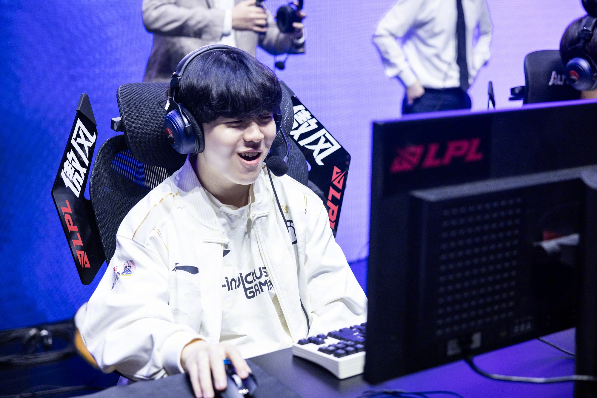 爱游戏体育-关于Rookie在C9比赛中回归赛场，绝杀引发热议！的信息