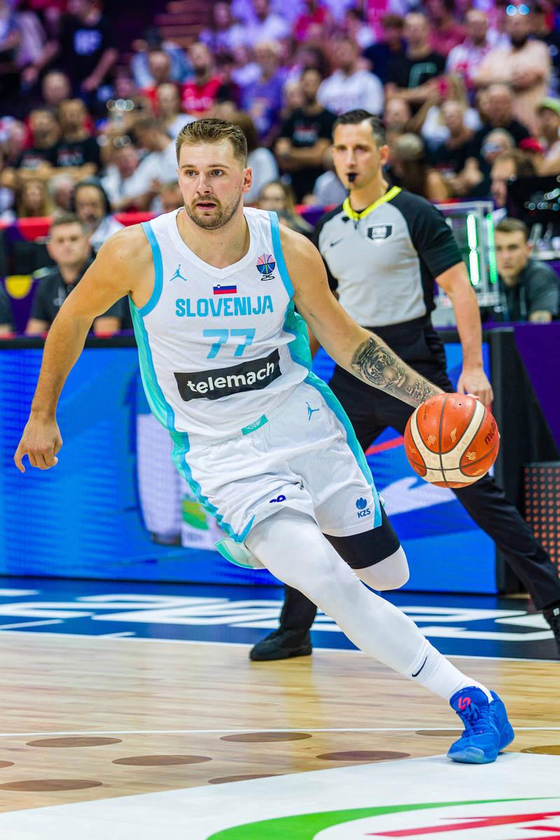 爱游戏-包含东契奇连续三场比赛得分超过出色防守，C9挑战极限！的词条