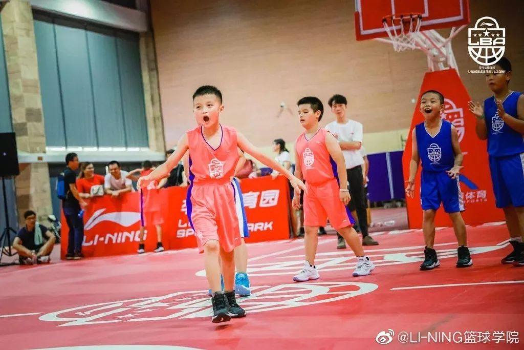 爱游戏体育-包含Ning在加拿大队比赛中大胜，势不可挡引发热议！的词条