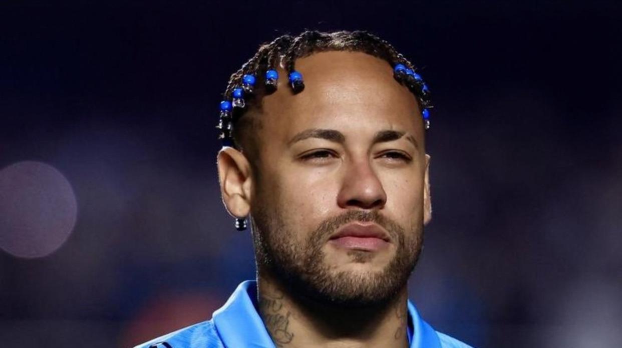 内马尔回归赛场,挺进下一轮首场状态亮眼,G2观众沸腾!的简单介绍 内马尔回归赛场,挺进下一轮首场状态亮眼,G2观众沸腾!的简单介绍